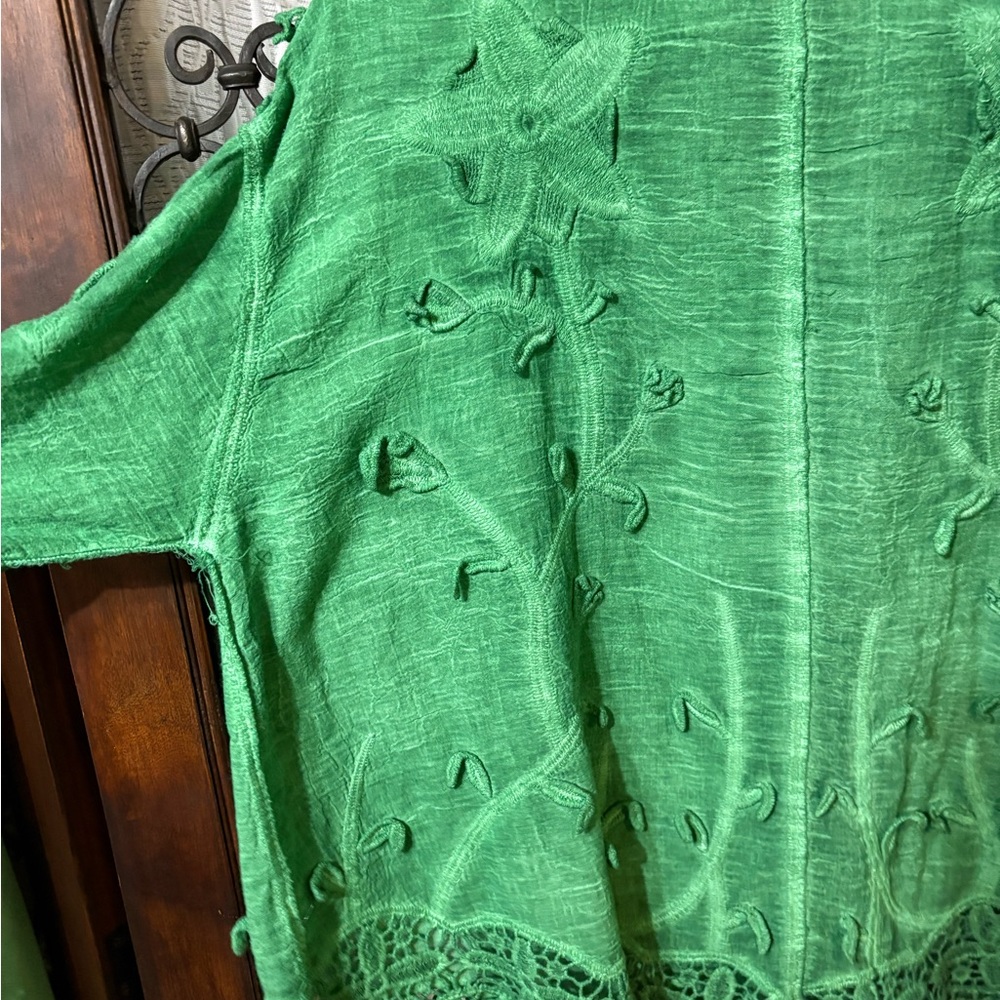 Green Embroidered Top/Jacket - Picture 9 of 9